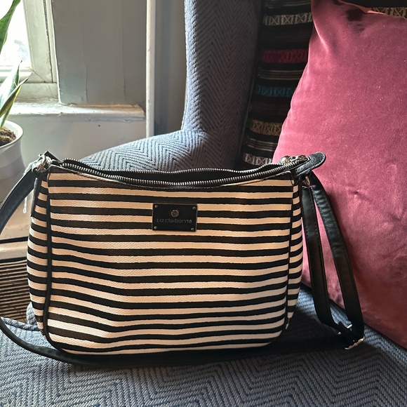 Liz Claiborne bag - Picture 1 of 3